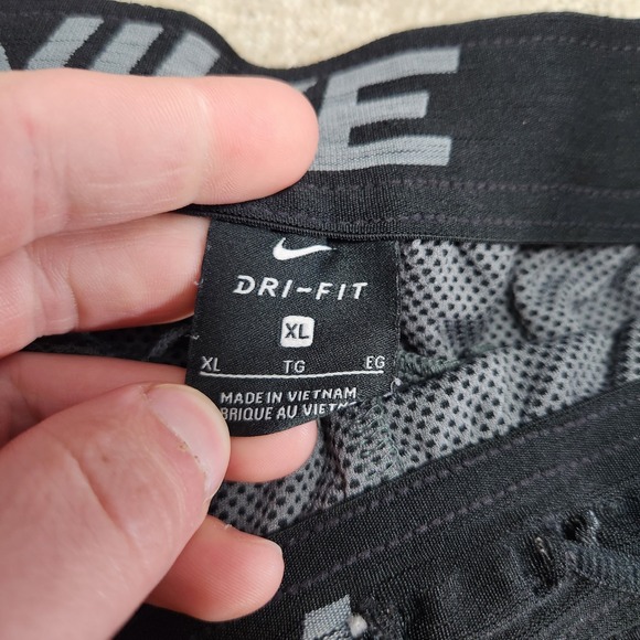 Nike Dry Training Shorts Men XL Performance Dri Fit Running Gray Athleisure 7" - Picture 2 of 8